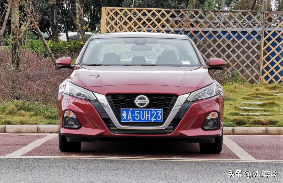 2.0t天籁最新试驾感受,天籁2.0t舒适试驾体验