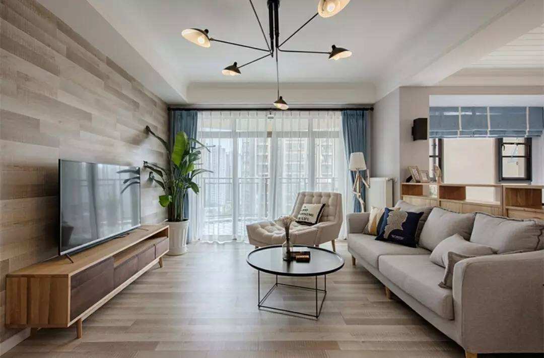 客厅只有30平怎么装修显大,小面宽客厅怎么装修