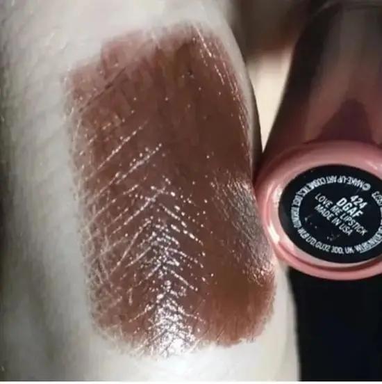 适合冬天的口红红棕色,适合冬天的口红颜色百搭