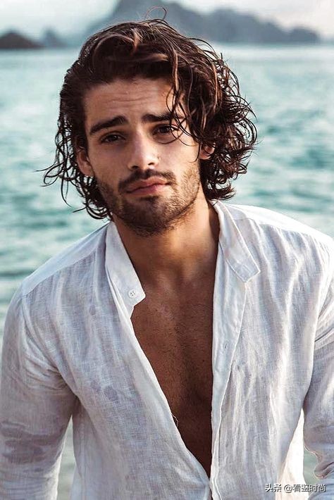 亚麻衣服怎么变柔软,亚麻服装怎么搭配与介绍