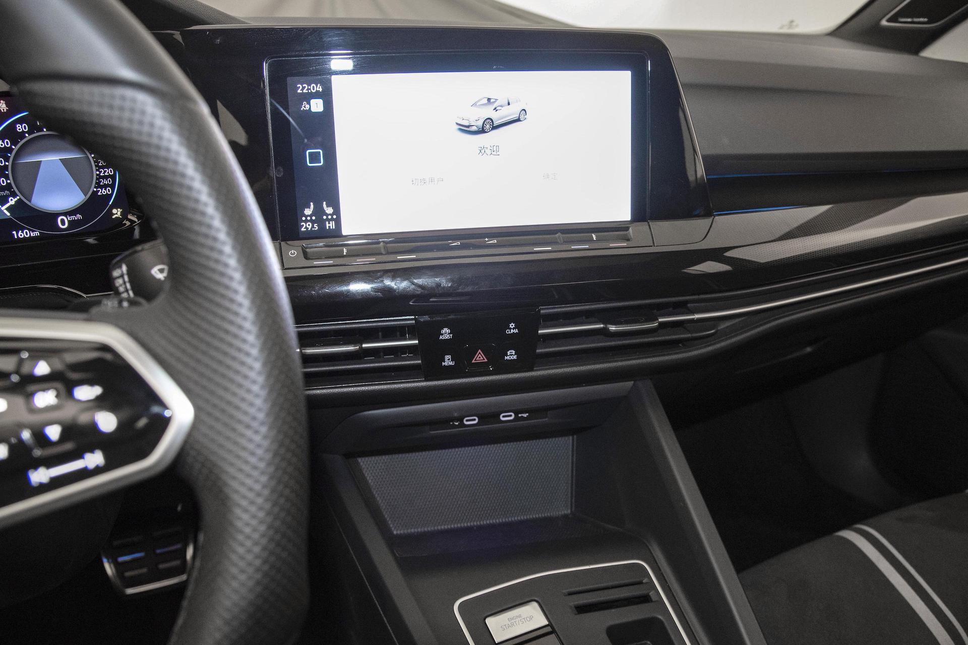 好看就不说了，还这么好开，体验大众高尔夫：一代更比一代强