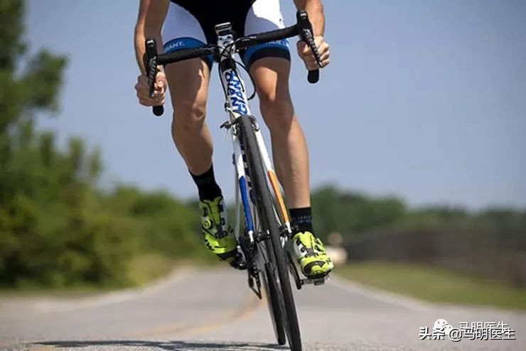 骑行膝关节疼痛怎么锻炼,骑行导致膝盖损伤能自愈吗