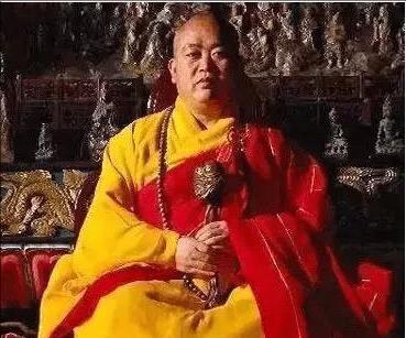 灵隐寺内对联只求半称心挂在哪里,杭州灵隐寺内一副对联