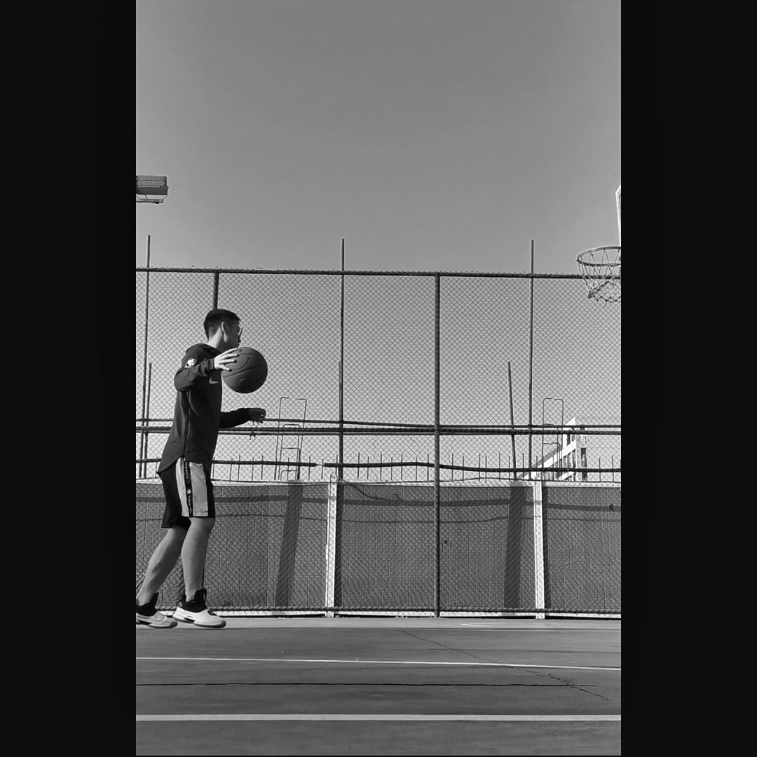 惊了！！某校同学中签无数拿鞋拿到手软