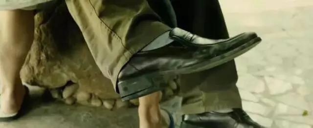 边境风云毒贩与人交易,边境风云体现了毒贩生性残暴