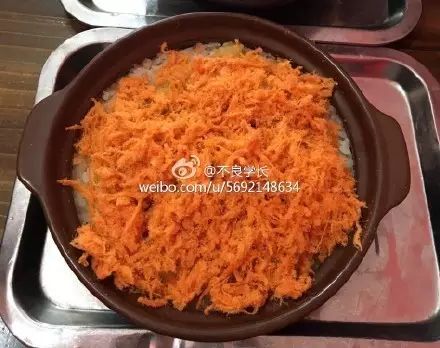 大学食堂最火烤鸭饭,天津学校烤鸭