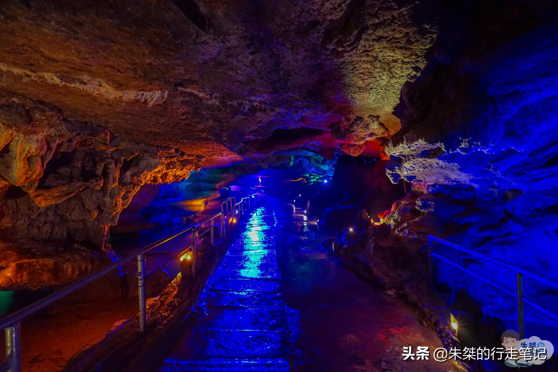 何必去看风景的句子,桂林三大溶洞免费