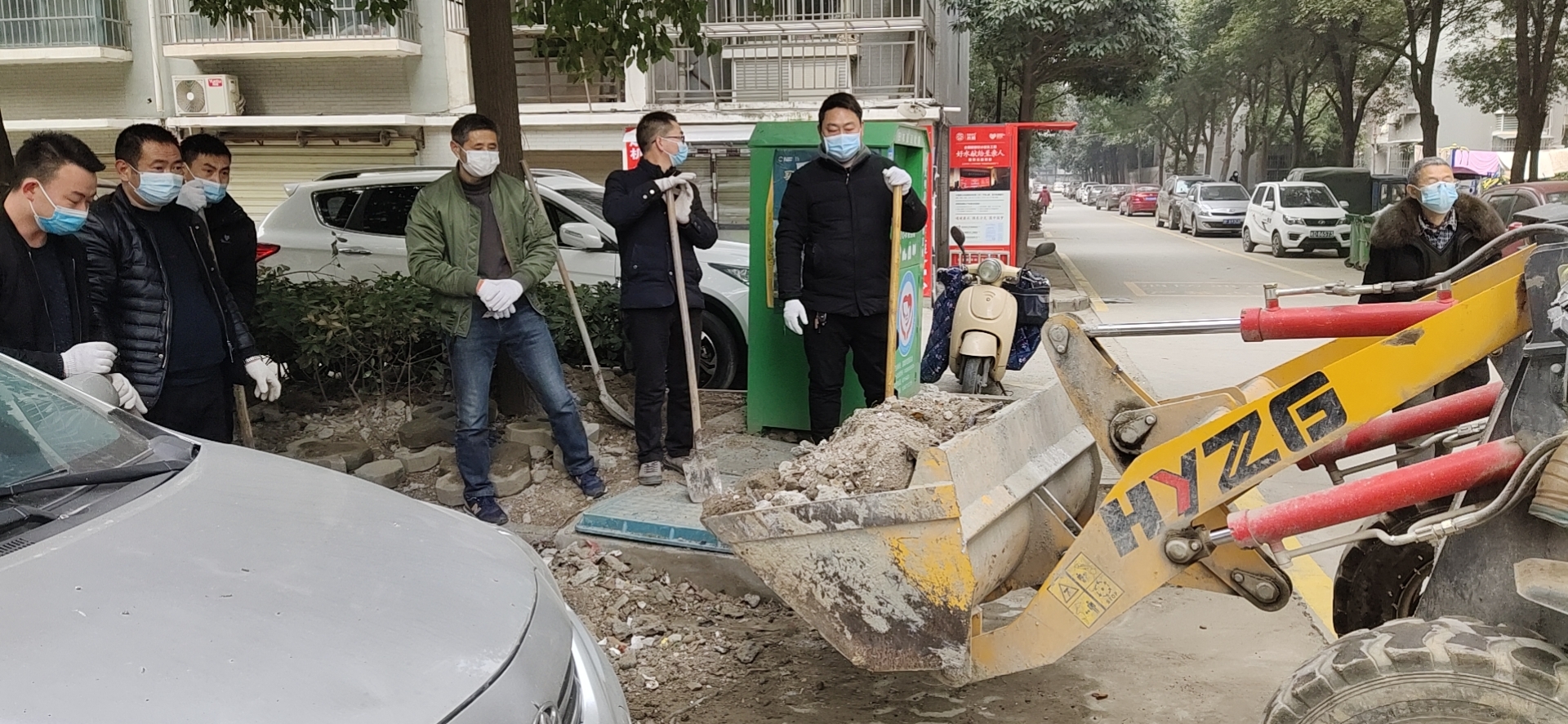 富亿小区：清洁环境，温暖民心