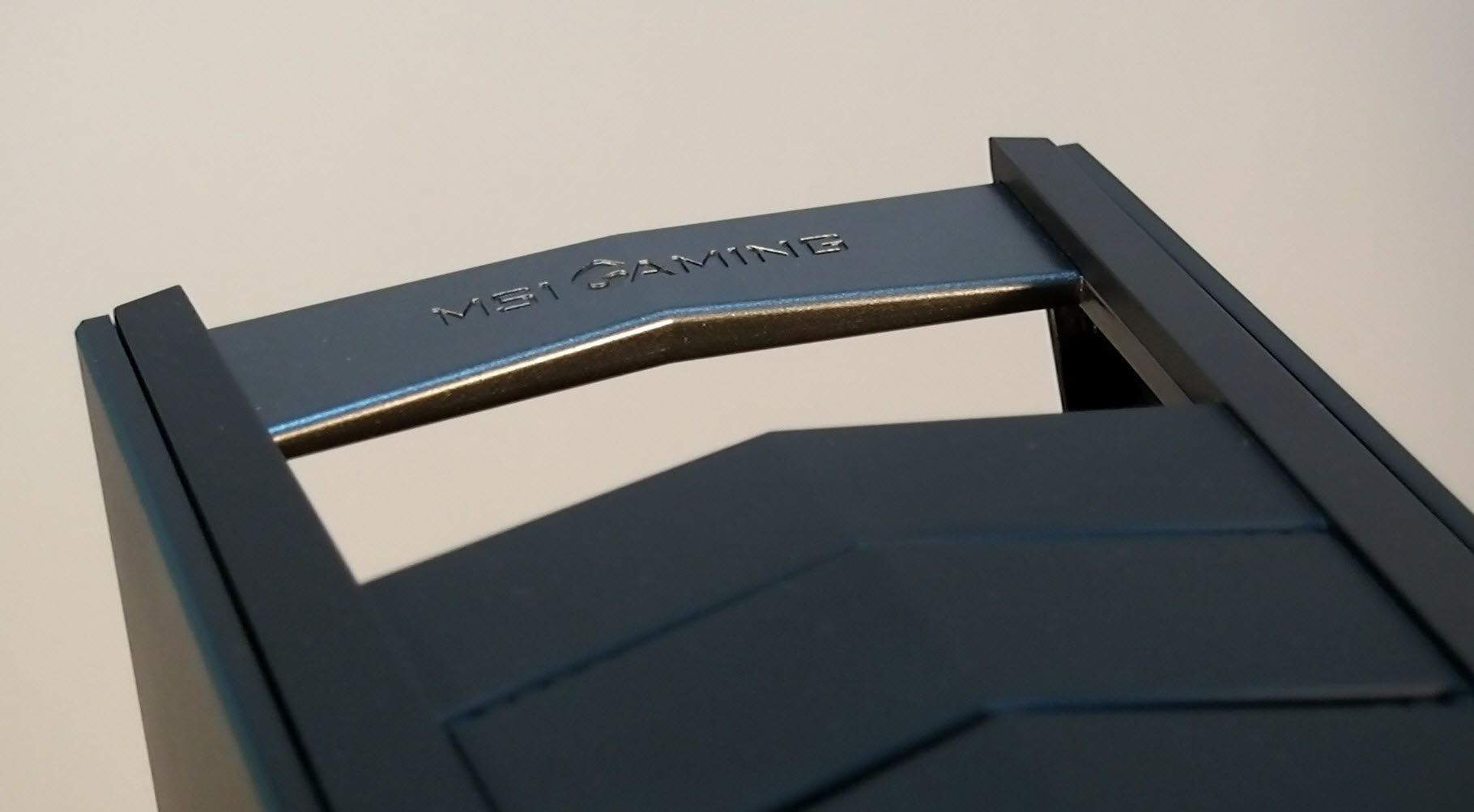 小体量能否撼动新游戏？宙斯盾3测试《全境*锁封**2》