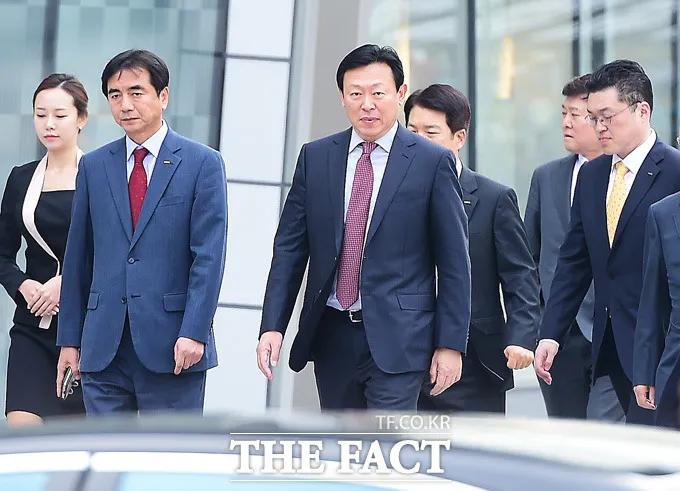 韩国财阀名人故事,韩国财阀的生活过得有多曲折