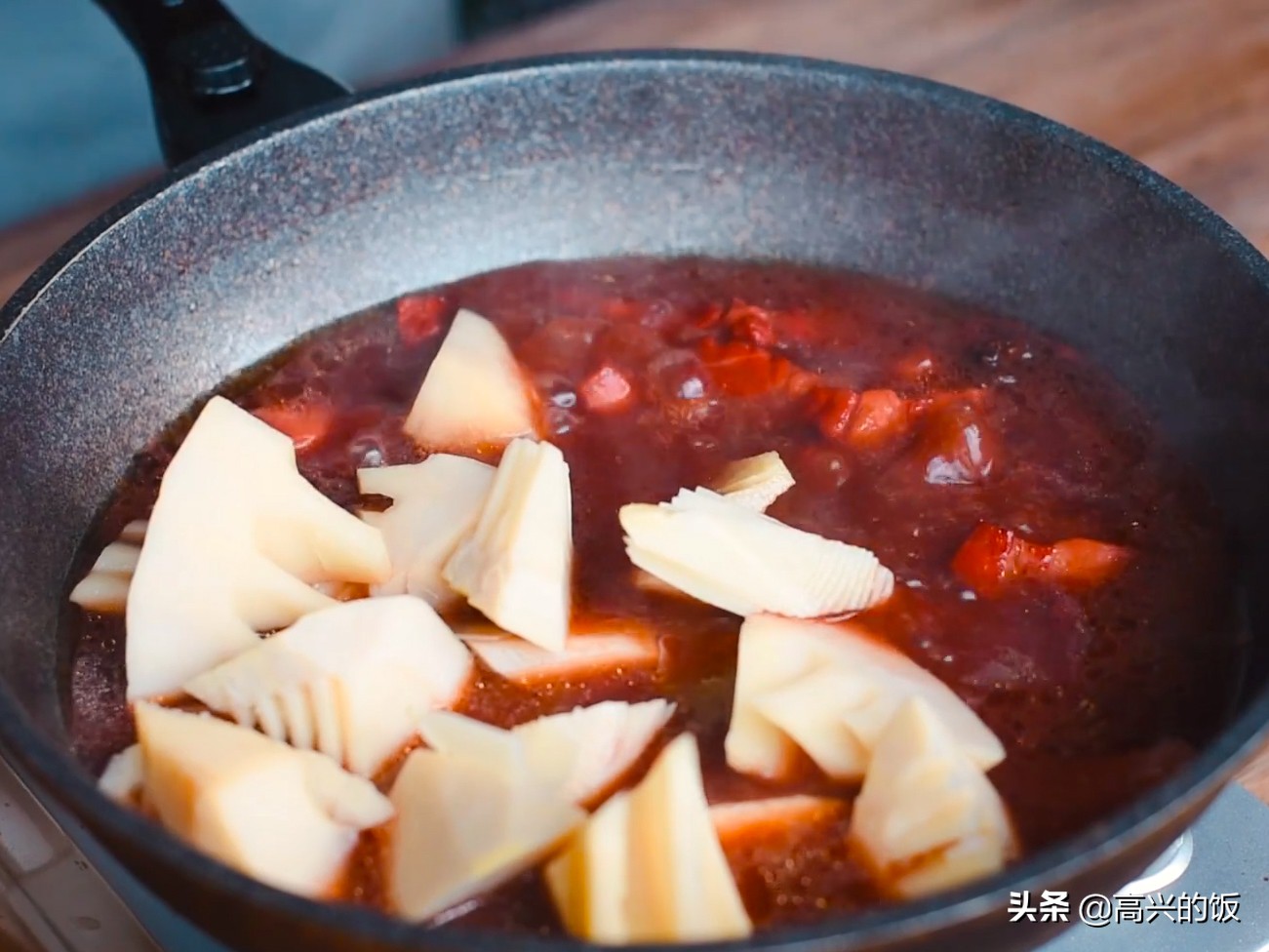 竹笋的家常做法春笋焯水后怎么放,春笋烧排骨笋子要不要焯水