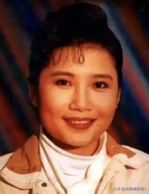 李娜出家后的青藏高原,有没有当年李娜出家剃度视频