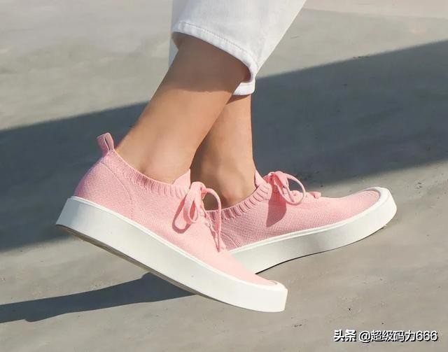 超轻飞织鞋安踏李宁女生,李宁经典板鞋304