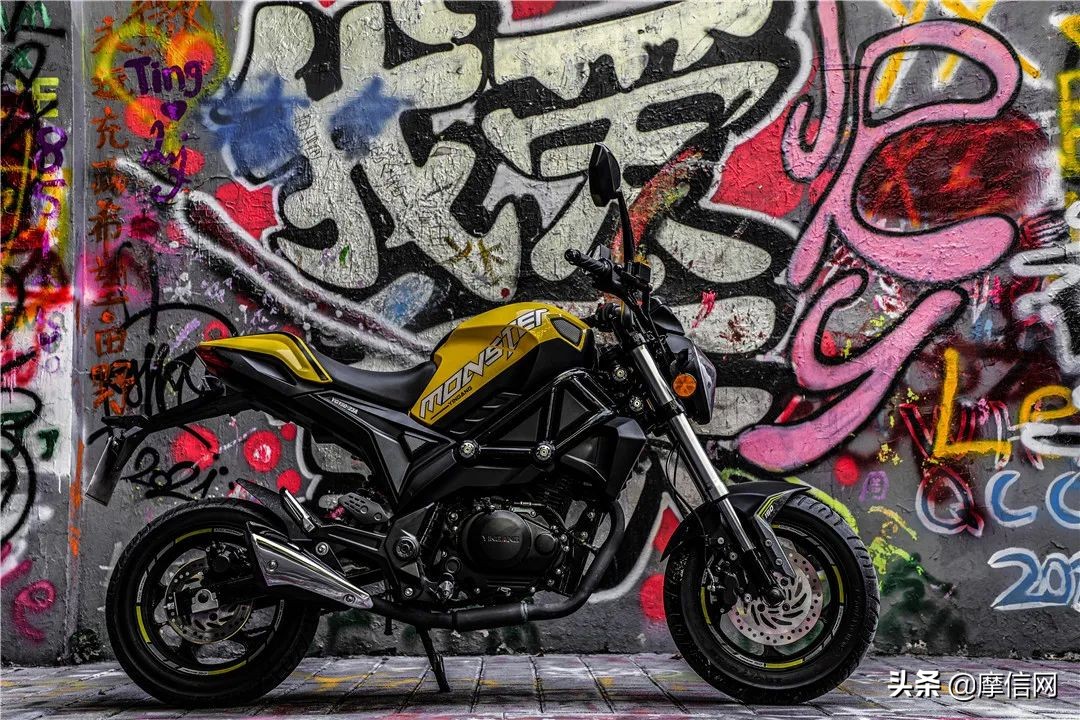 银钢小怪兽150是地平线吗,银钢小怪兽150摩托车好不好