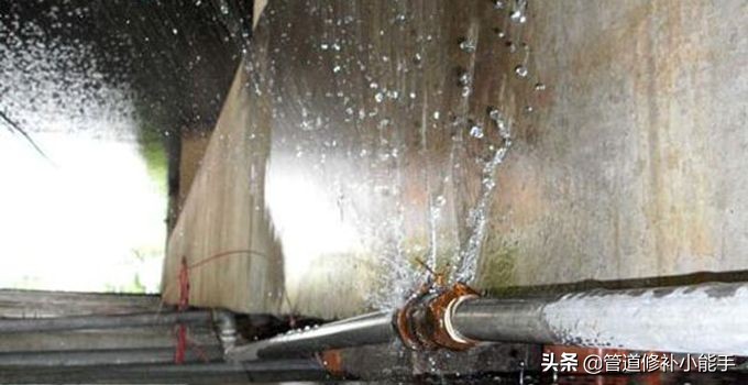 管道接头漏水用什么胶,下水管道接头漏水修补