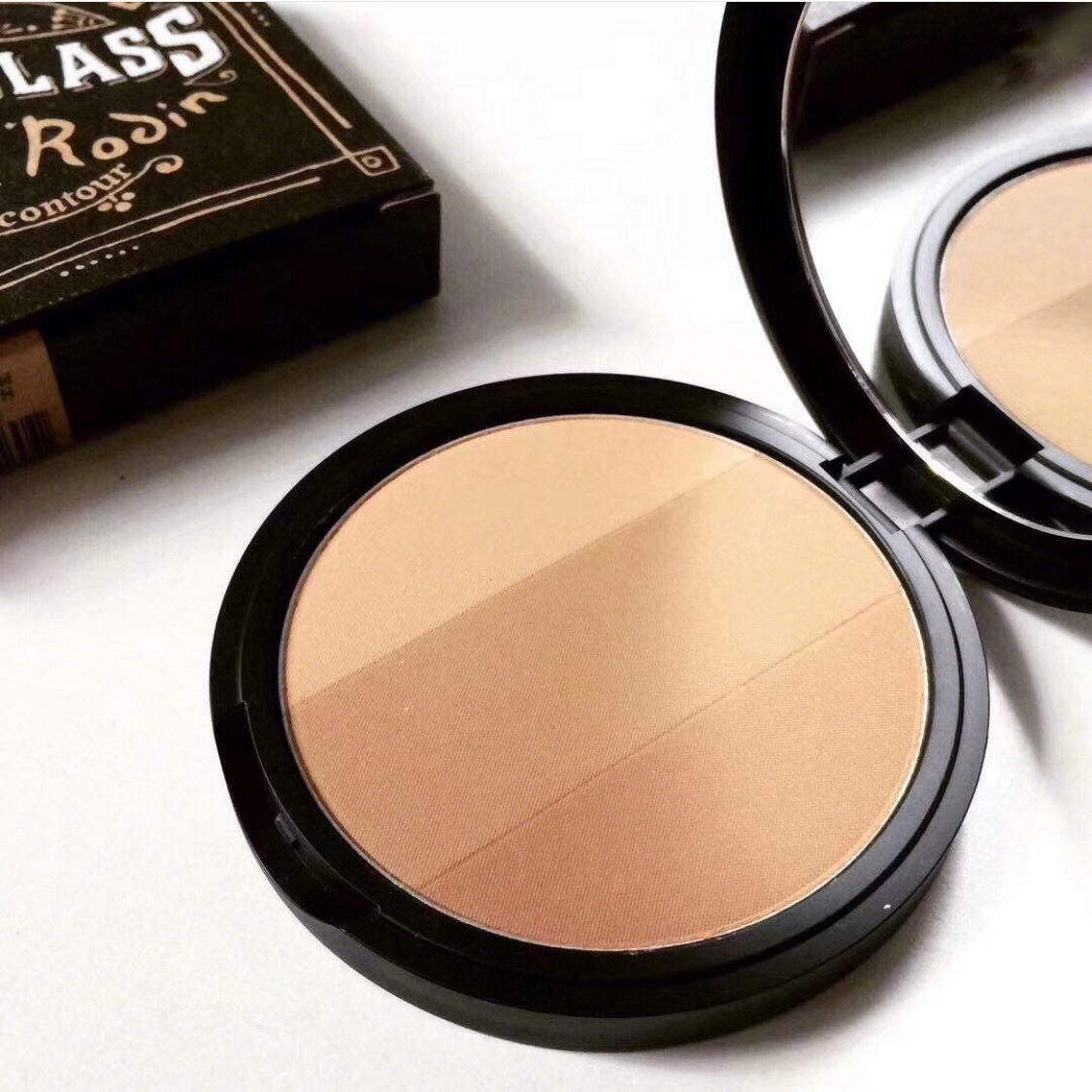 妆容色调搭配单品推荐,提升妆容质感的单品