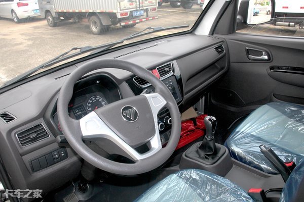 云内2.5马力140,云内混动轻卡