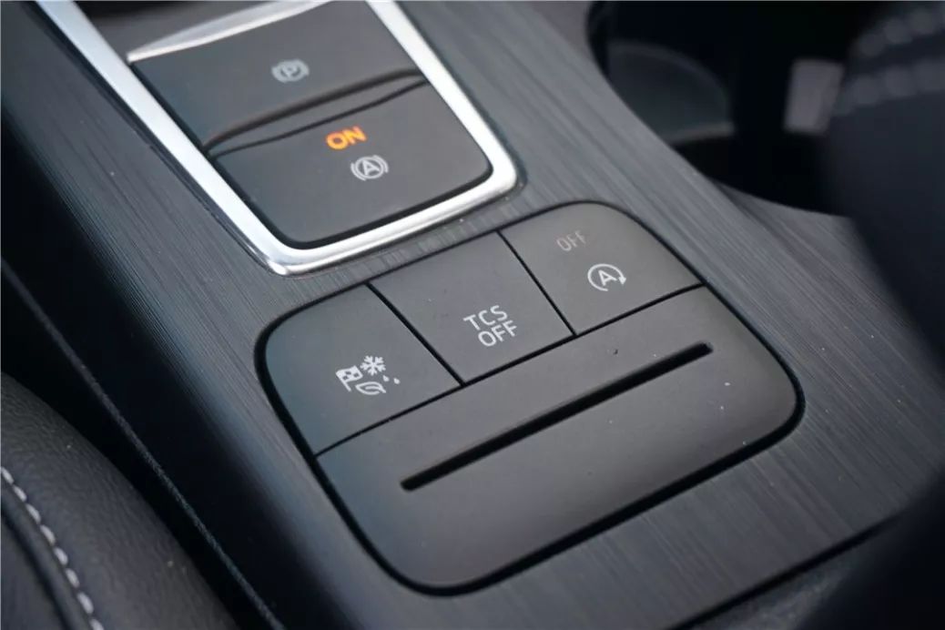 福克斯1.5t评测视频,福克斯1.5t发动机测评