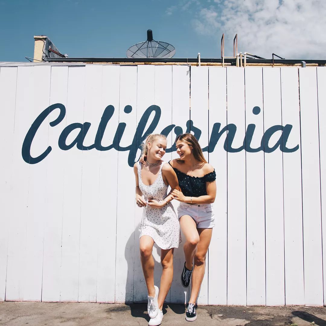 欧阳娜娜nabi品牌真的有人买吗,欧阳娜娜和kaia穿了什么这么酷