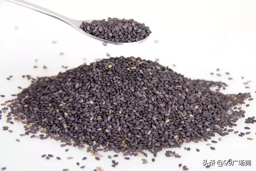 一沾嘴就伤肾的5种食物,有人爱吃!尤其第一种,没几个人知道