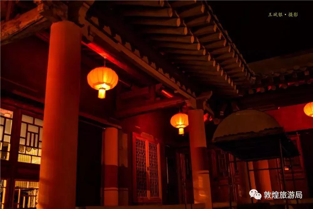 丝路文化敦煌山庄,敦煌山庄大漠