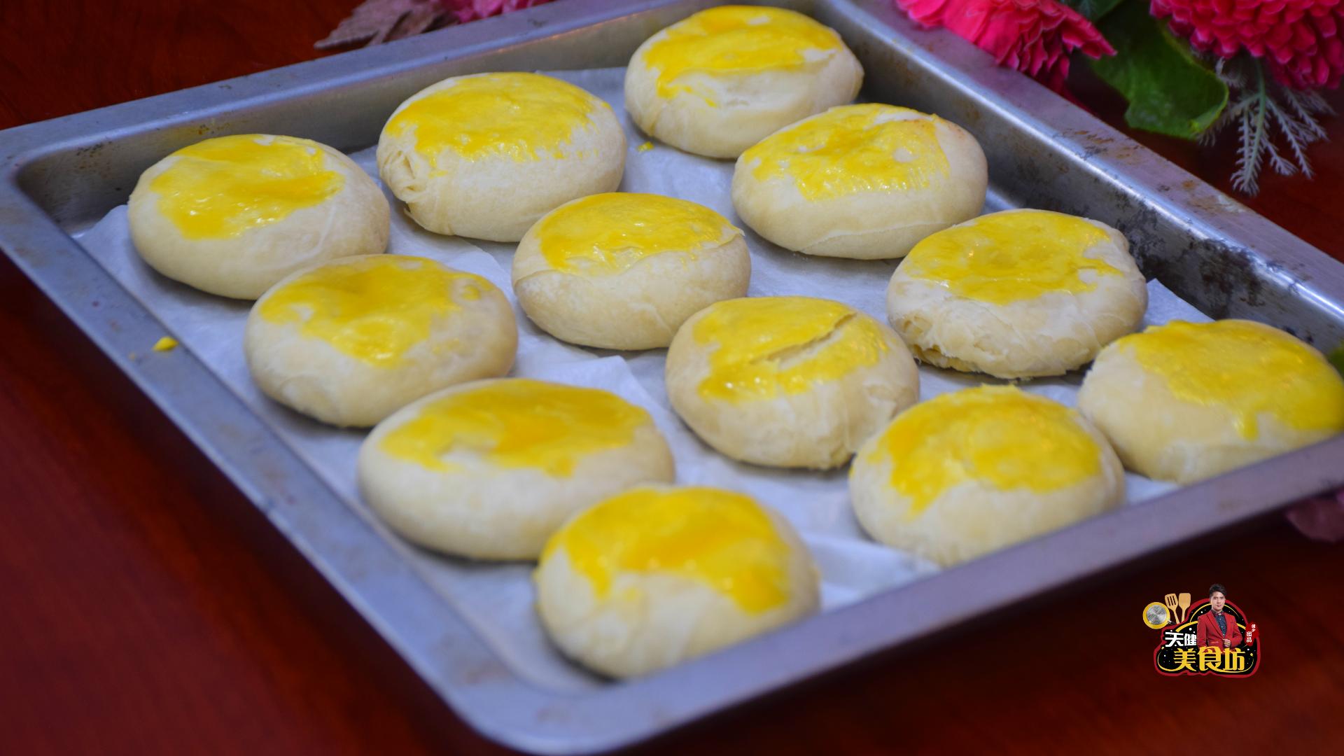 广式软皮绿豆饼的做法视频,为你讲解酥皮绿豆饼的制作方法