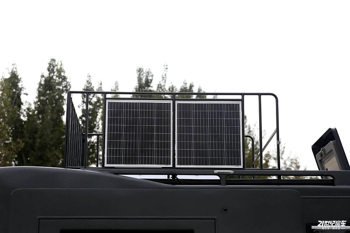 最新国产依维柯欧胜四驱房车,依维柯欧胜6.5吨悬挂