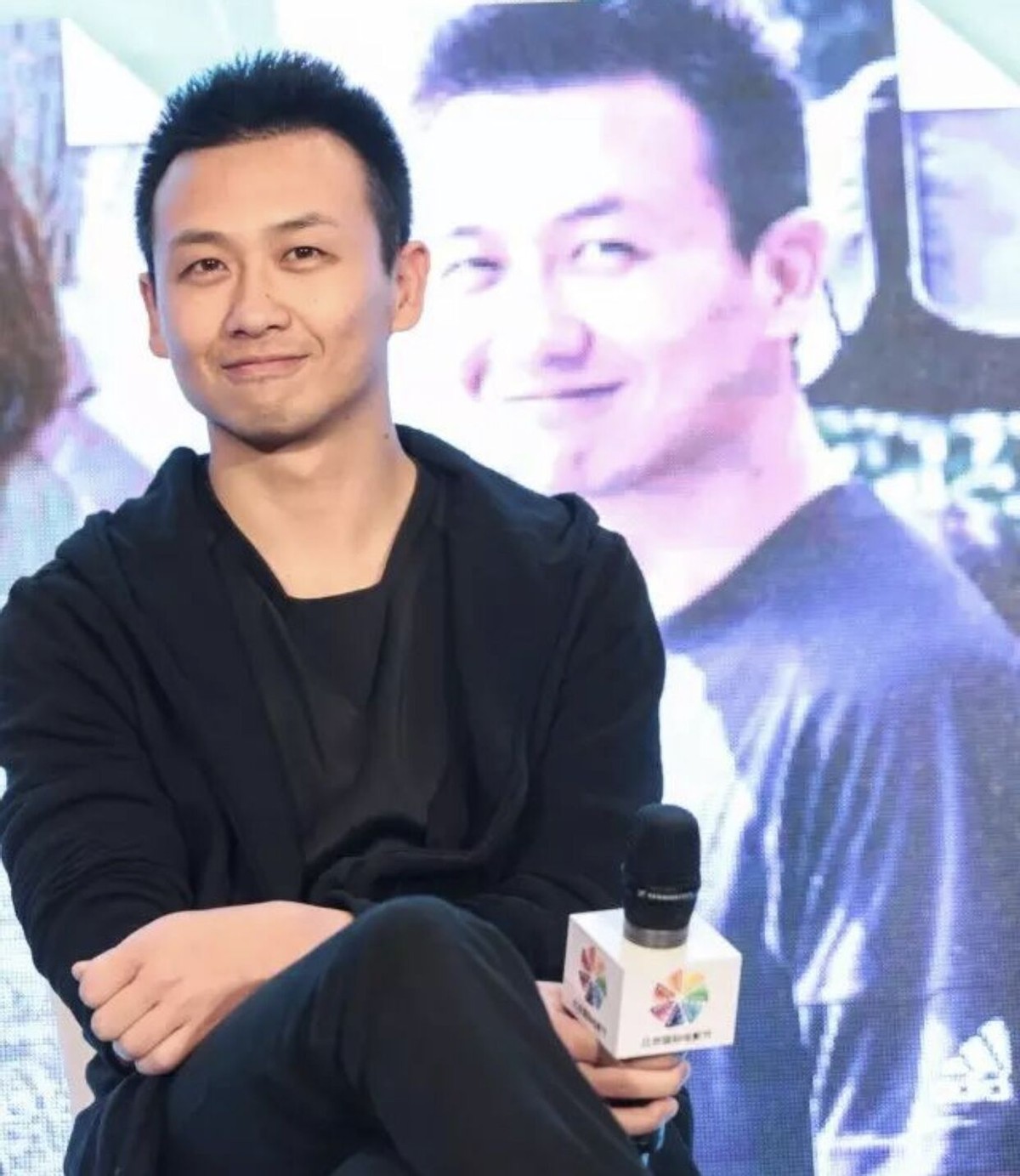 你是我的荣耀张萌饰演什么,你是我的荣耀制片人张萌的照片