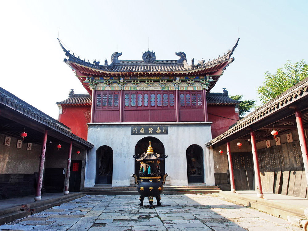 孔子历史上是否真有此人,孔子去世时的碑文