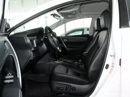 一汽丰田卡罗拉有几款车,卡罗拉用车真实感受