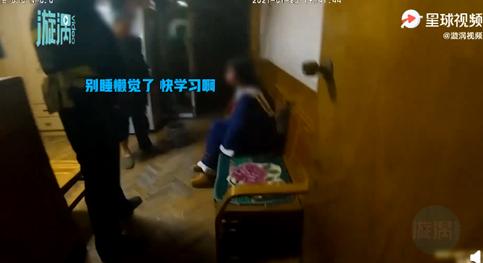 反转！隔离女生买零食遭怼，哽咽回应【三分钟法治新闻全知道】