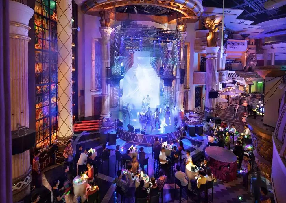 不出国就能领略到异国风情,不出国也能体会到异国风景