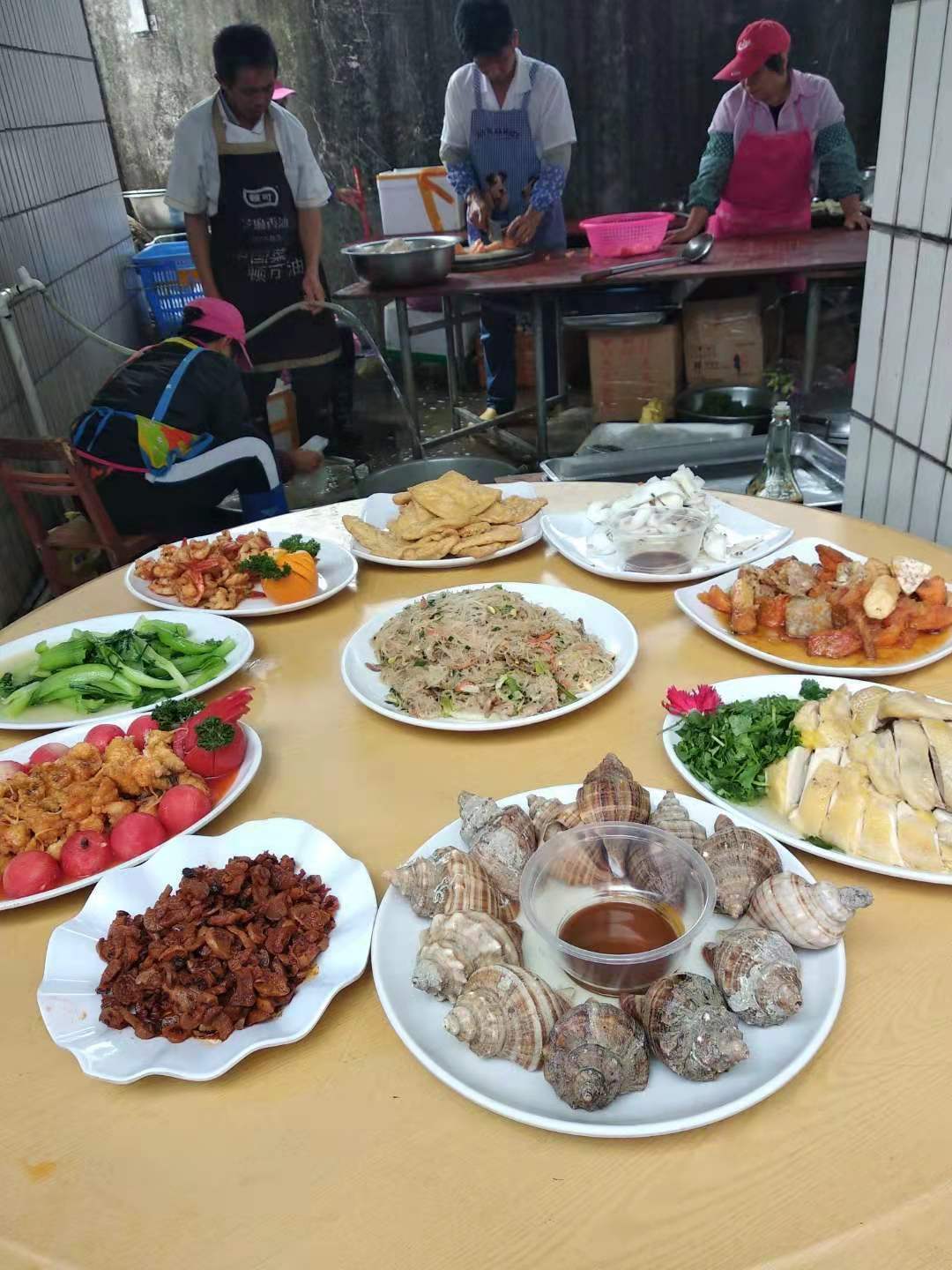 梅菜扣肉粉蒸肉宴席,白切鸡拼梅菜扣肉饭