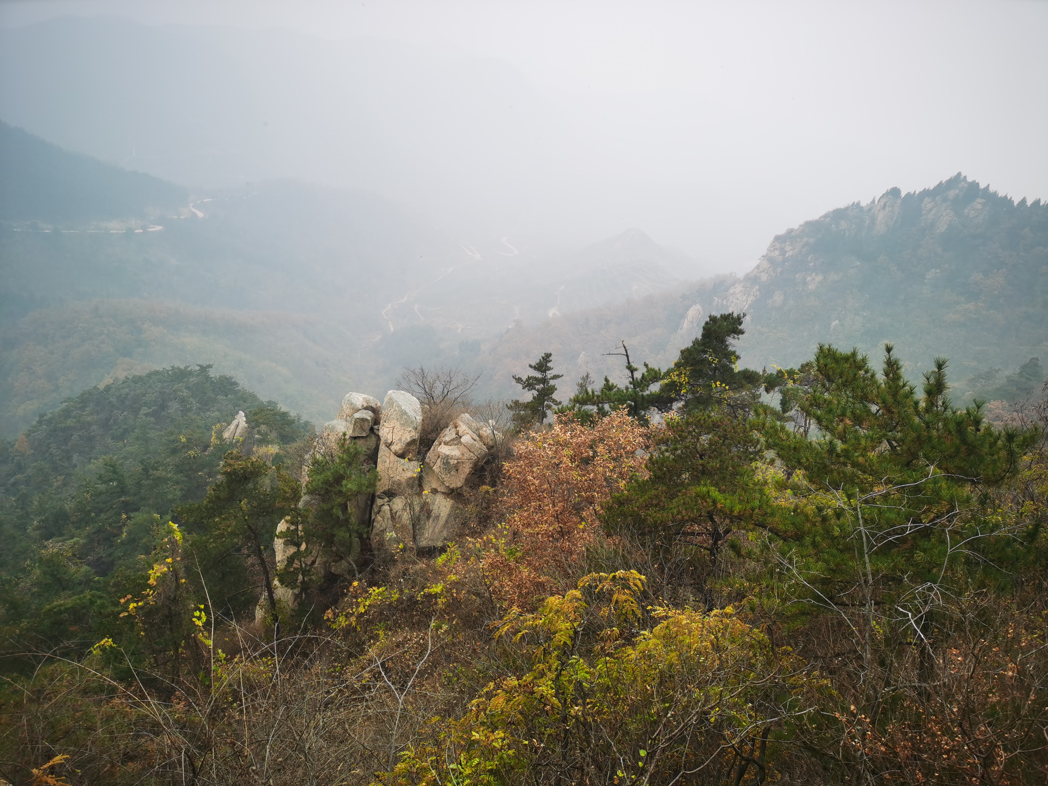 小华山免费爬山攻略,齐鲁嵩山漂亮