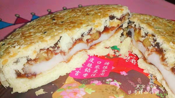 简单的拉丝饼 (外酥里面可以拉丝的饼)