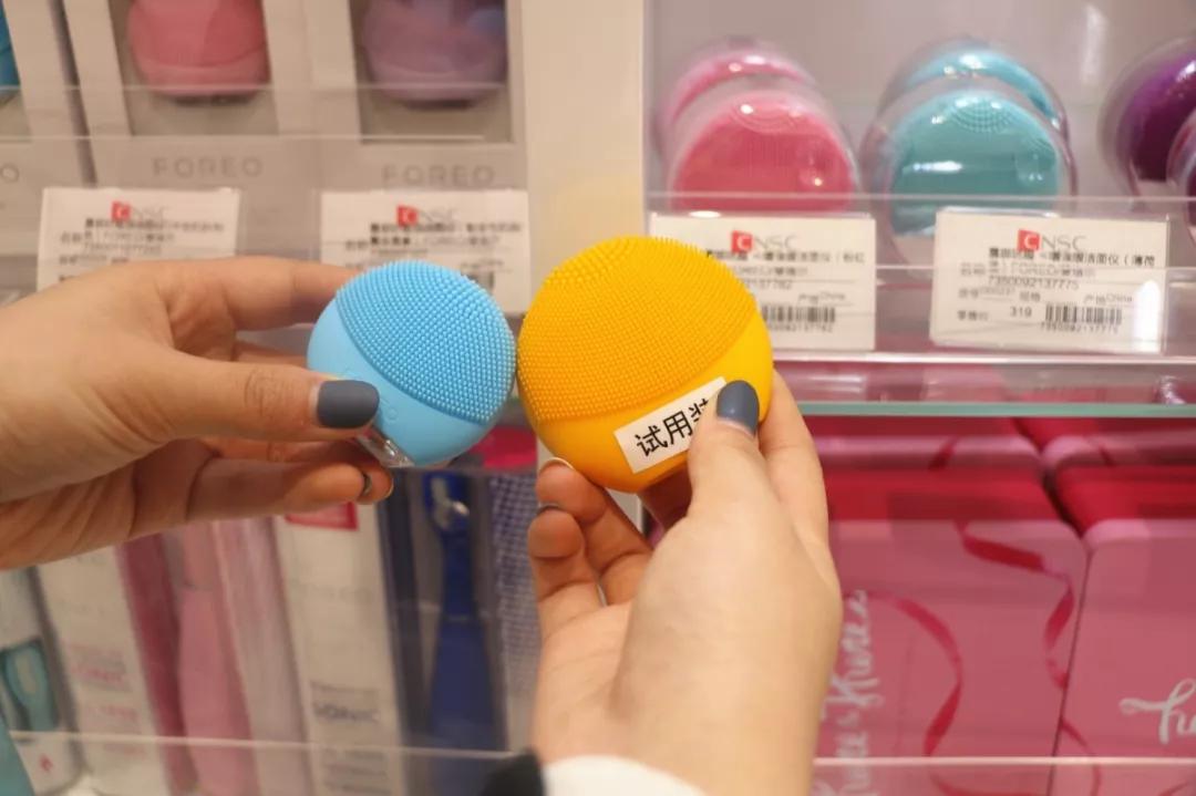 WOW！何必去国外，这家火爆魔都的市内免税店终于来郑州了