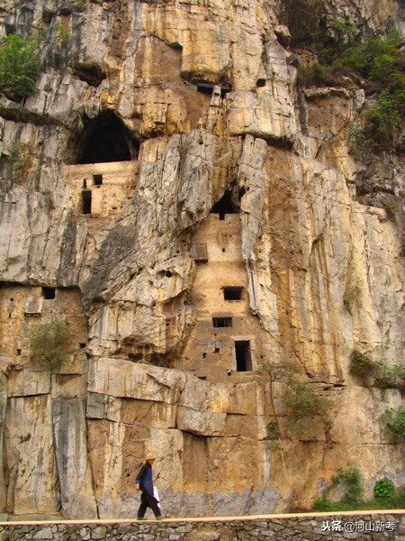 宜宾悬棺遗址,宜宾悬棺千古之谜