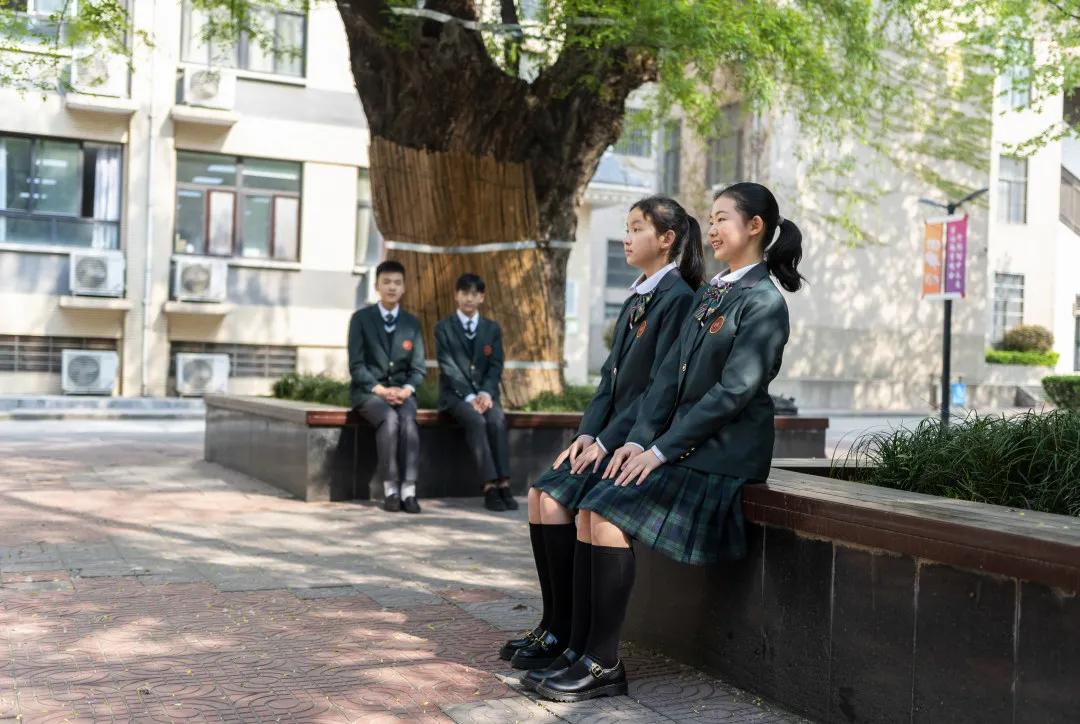 陕西师大附小的校服,陕师大校服套装