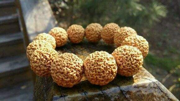 这些文玩看着廉价实则价值连城,6种跌落神坛的文玩