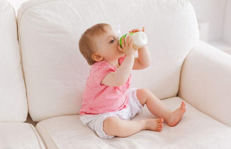 想要宝宝体质好选什么奶粉,想给宝宝转奶粉怎么转