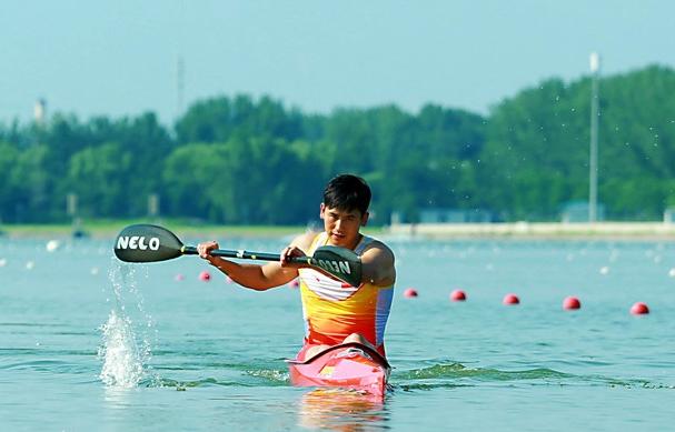 于晓光的经历,于晓光与秋瓷炫的合影