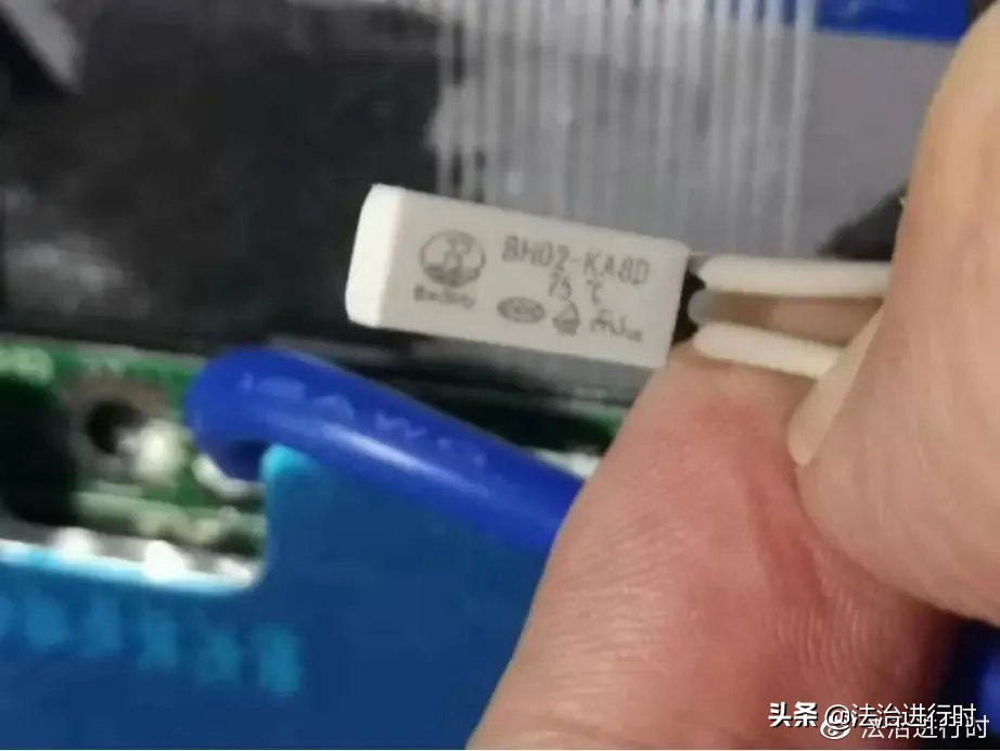 电动自行车电池潜规则,电动自行车电瓶不行的表现