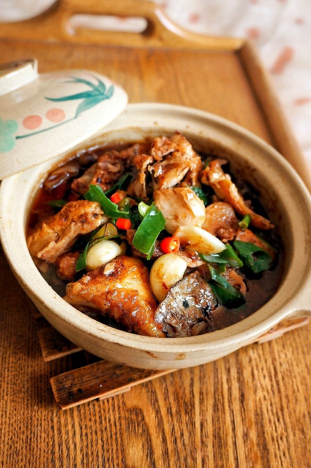 鱼头煲干锅,干锅炖鱼头