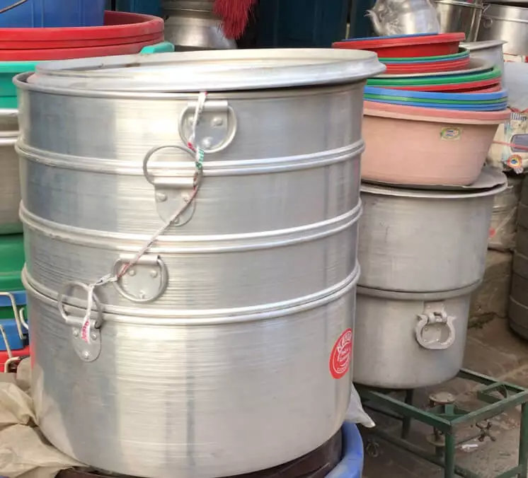 珠峰垃圾山现状,珠峰垃圾成堆视频