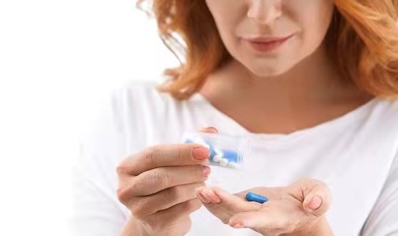 如果你正在经受疼痛中，你是怎么选择的？忍或吃药？