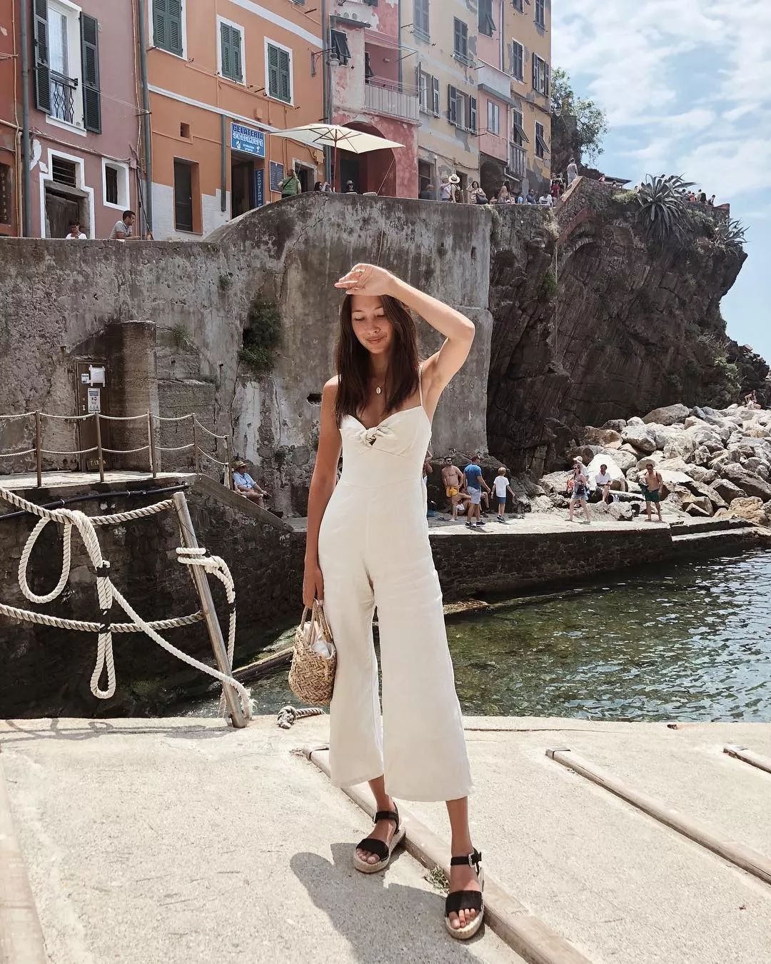 夏季穿亚麻的衣服好还是纯棉的好,夏天穿亚麻舒服还是棉舒服