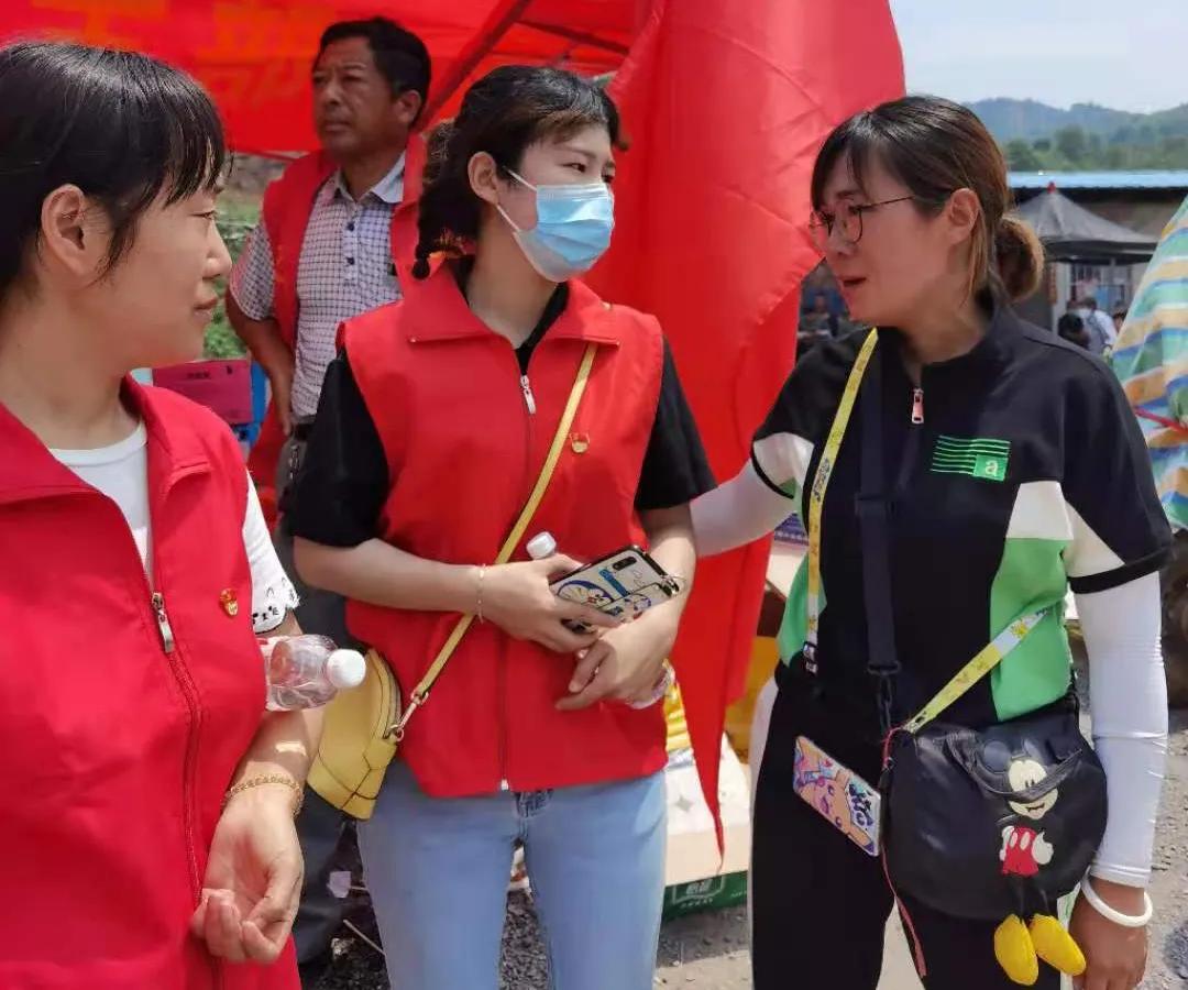 微光汇聚终成灿阳—郑州市中原区汝河新区小学积极助力灾后重建