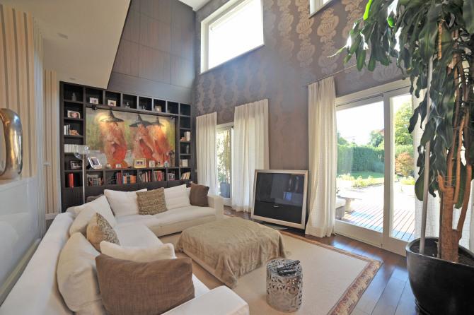 世界上最豪华的房子叫什么名字,世界上最豪华的别墅房