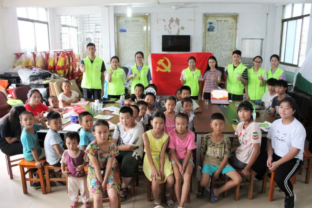 宀崡鑱岄櫌25鍛ㄥ勾鏍″簡,骞垮窞宀崡鑱岄櫌