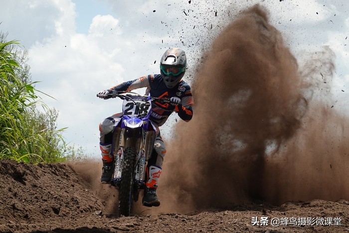 索尼旗舰黑卡rx100,索尼alpha9在日本售价